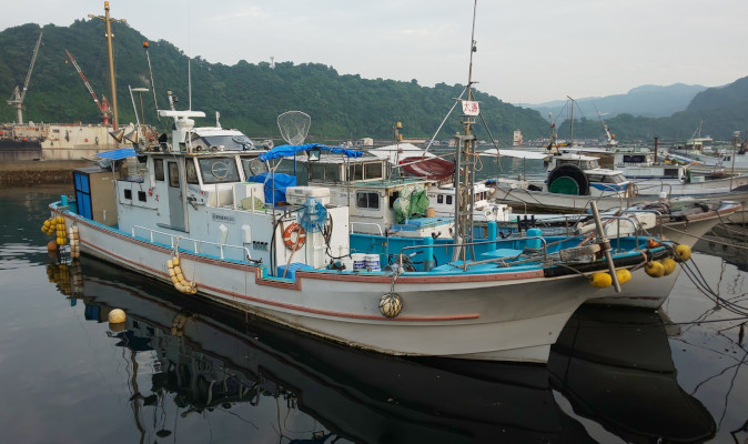 01-fishing-boat